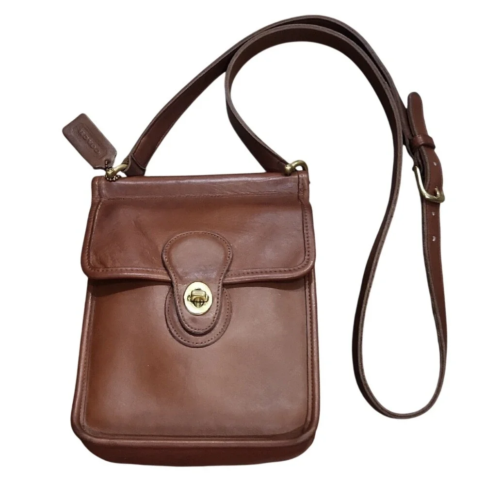 Vintage Coach Murphy Leather 9930 British Tan Long Strap Bonnie Brass Turnlock